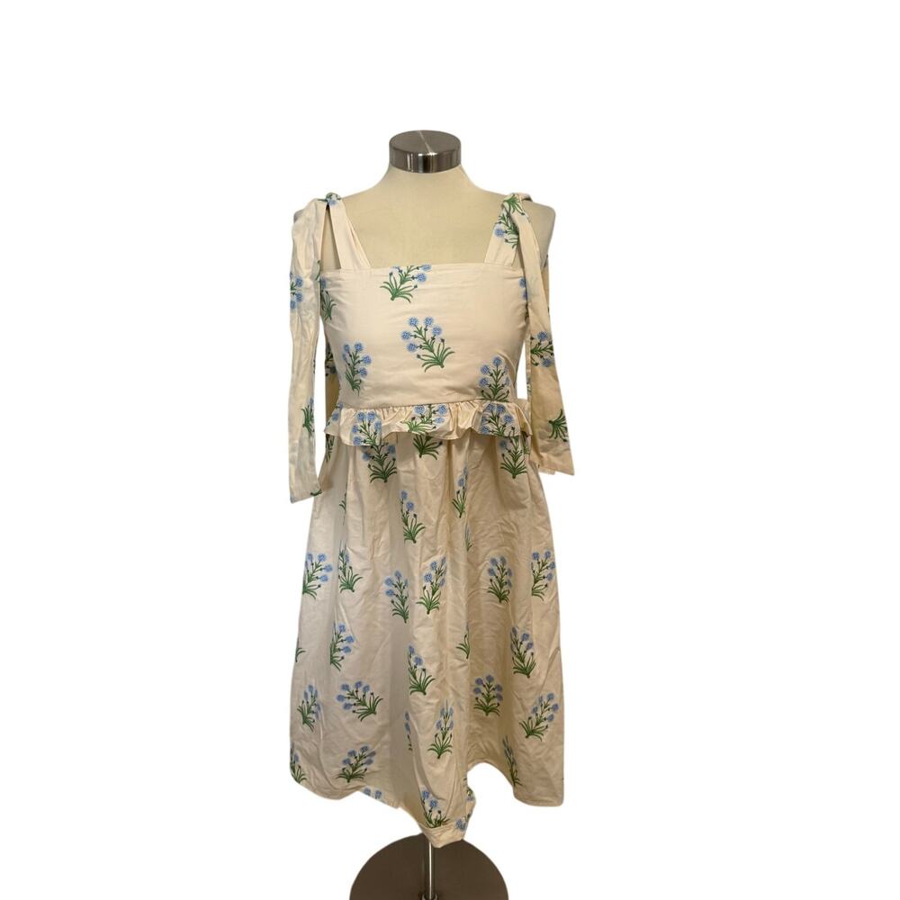 Tuckernuck Alessandra Wildflower Dress L Embroidered Smocked Back Cottagecore
